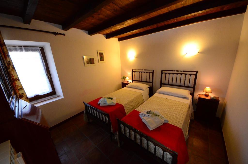 Willa Agriturismo Agronauta Piozzano Zewnętrze zdjęcie